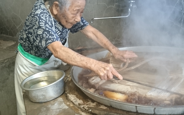 苧炊き (うーだき) イメージ